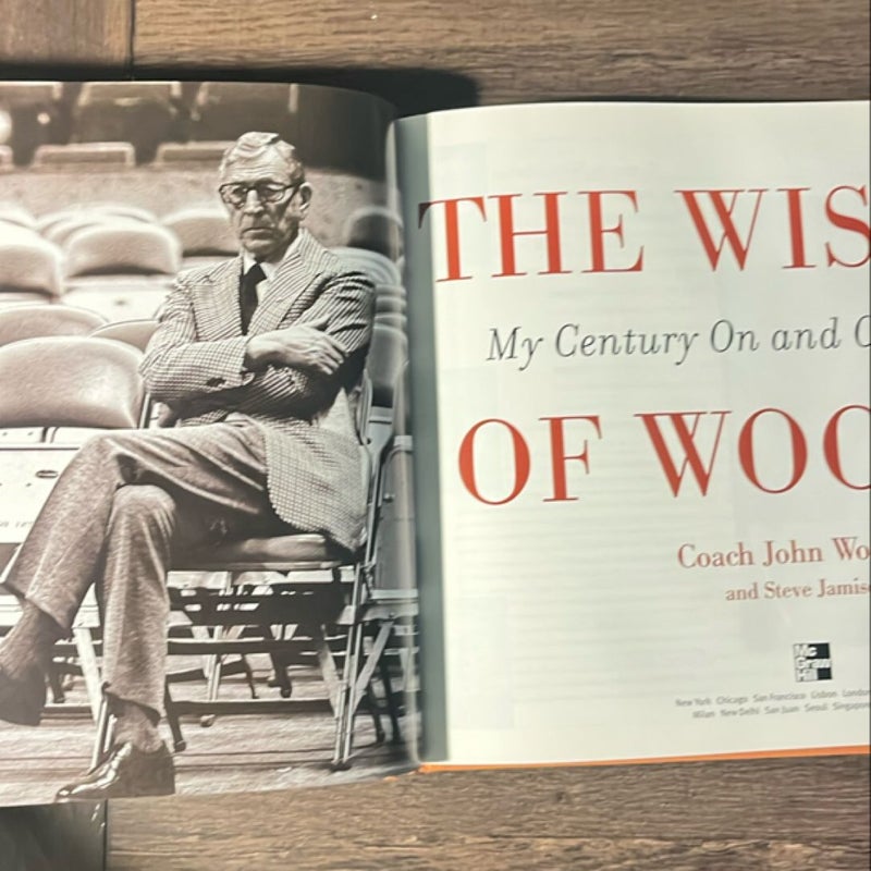 The Wisdom of Wooden: My Century on and off the Court