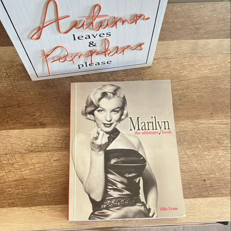 Marilyn: the Ultimate Book