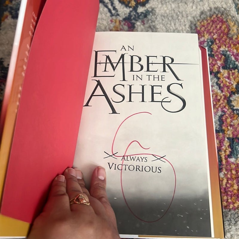 An Ember in the Ashes [Barnes & Noble Exclusive Edition]