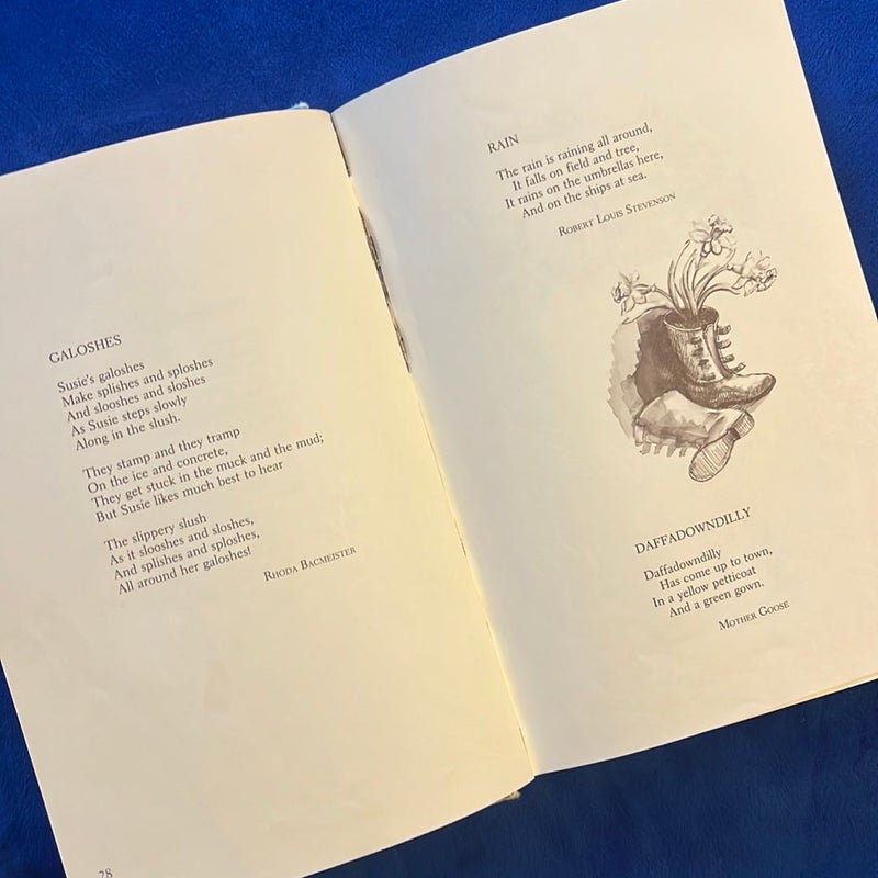 New Treasury of Children's Poetry