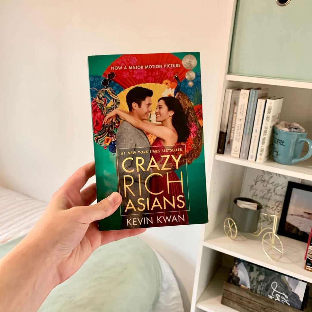 "Crazy Rich Asians" Book - Movie Tie-In Edition (Paperback, Good Condition) - ISBN 9780525563761
