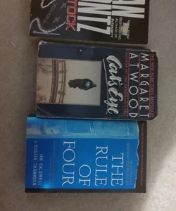Book lot of 3 spooky reads!