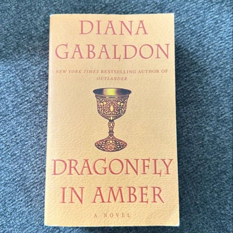 Dragonfly in Amber