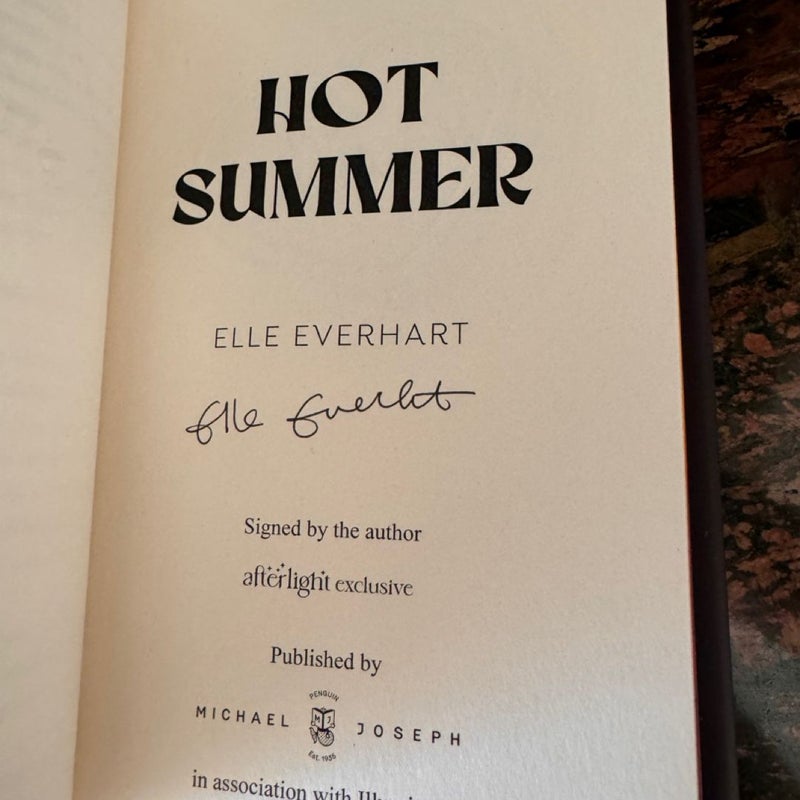 Hot Summer, Illuminate Afterlight Exclusive Edition