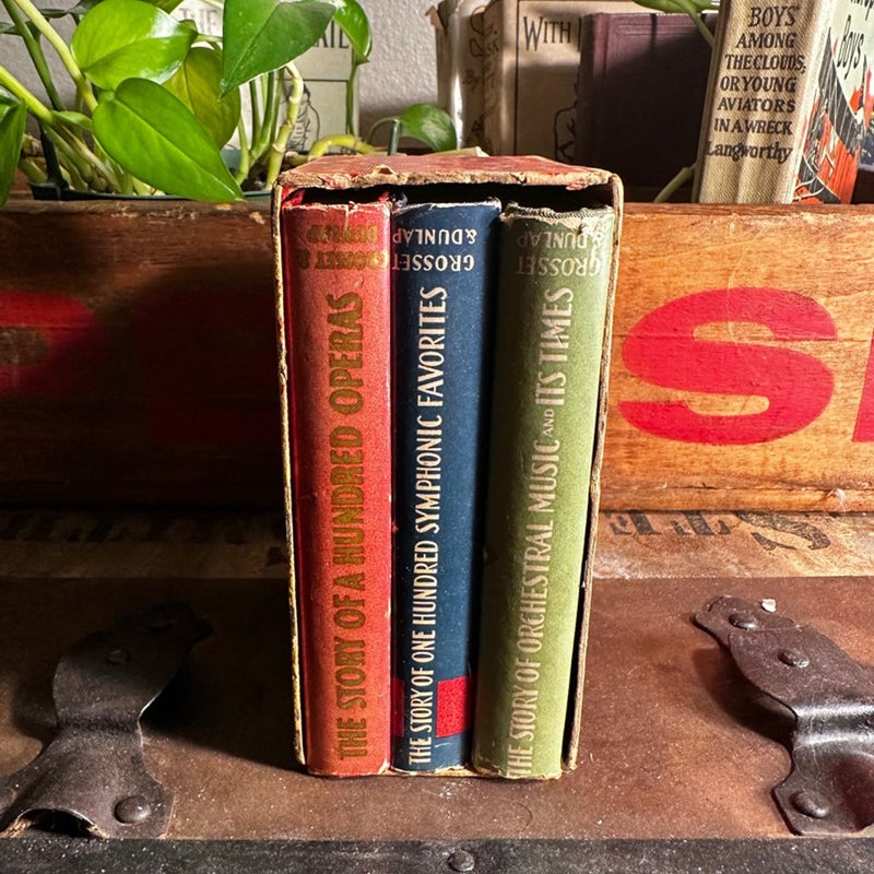 1940's Editions of " THE LITTLE MUSIC LIBRARY " HARD COVER BOOK SET WITH BOX 