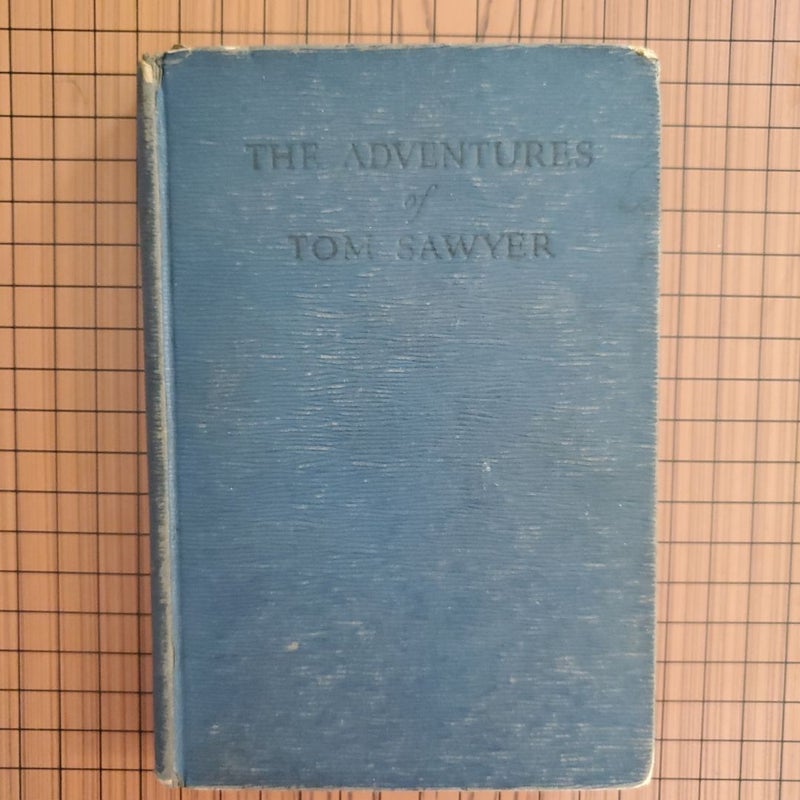 "Adventures of Robinson Crusoe" and "The Adventures of Tom Sawyer" (vintage bundle)