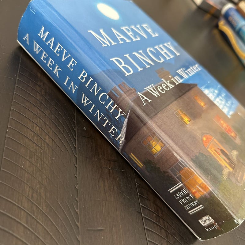 A Week in Winter - LARGE PRINT EDITION