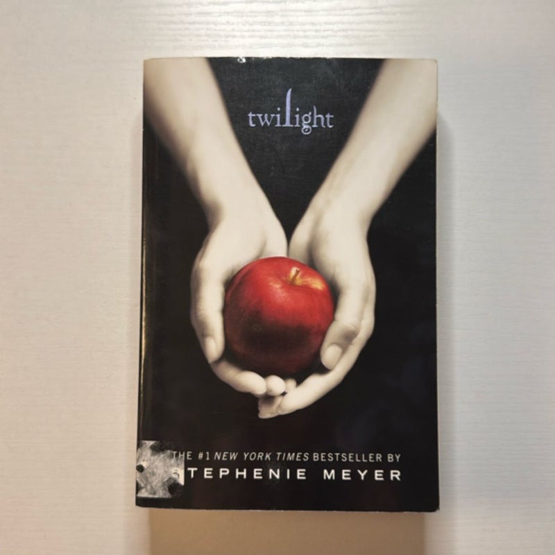 Twilight/New Moon Book Bundle 