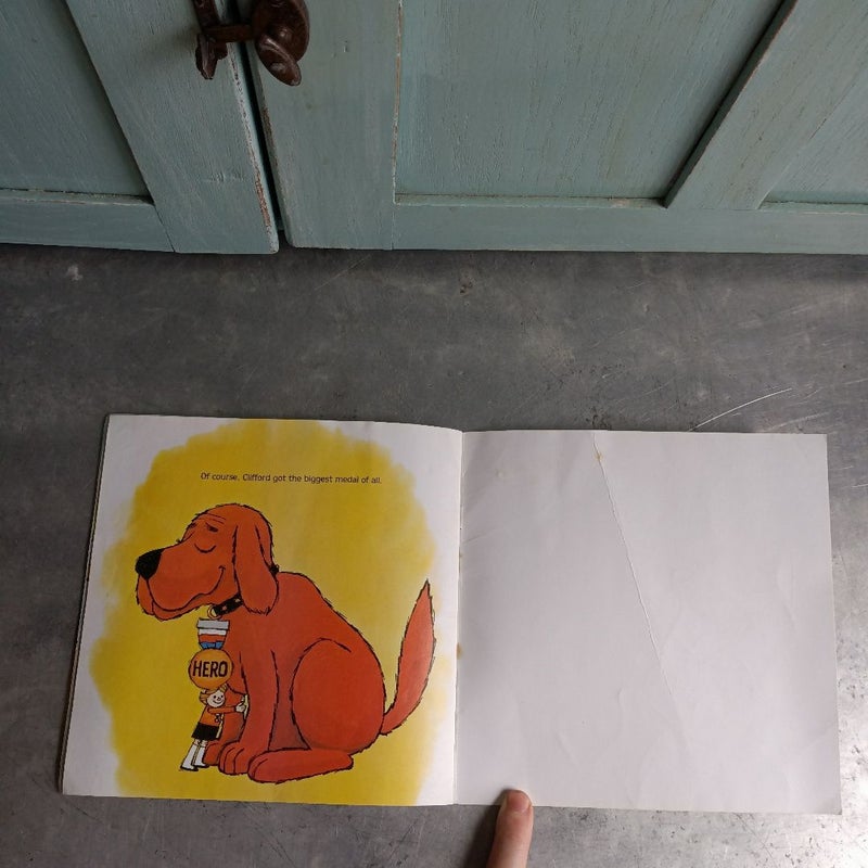 Clifford's Good Deeds