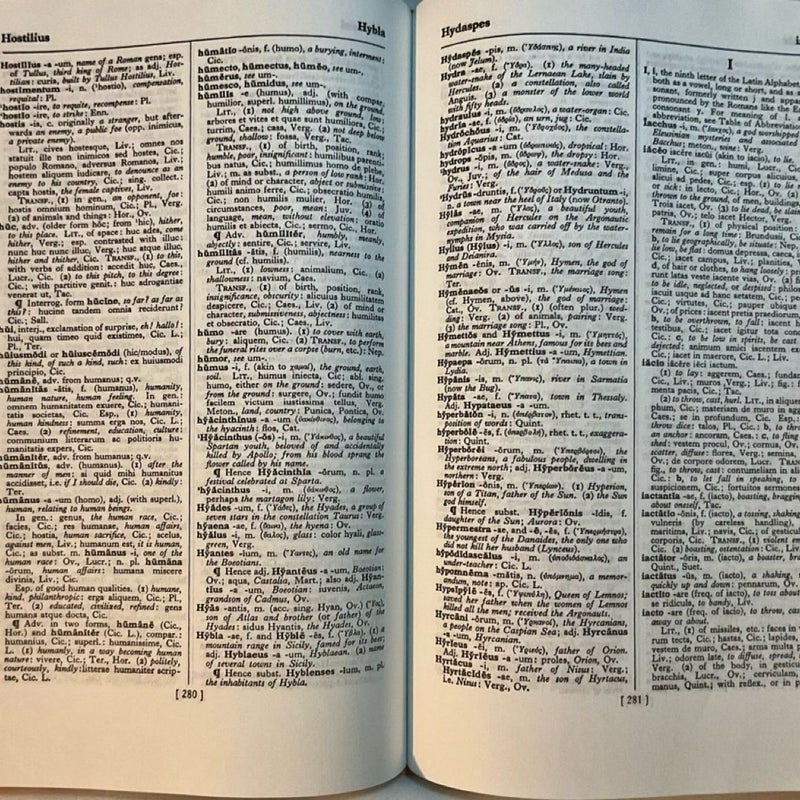 Cassell's Standard Latin Dictionary