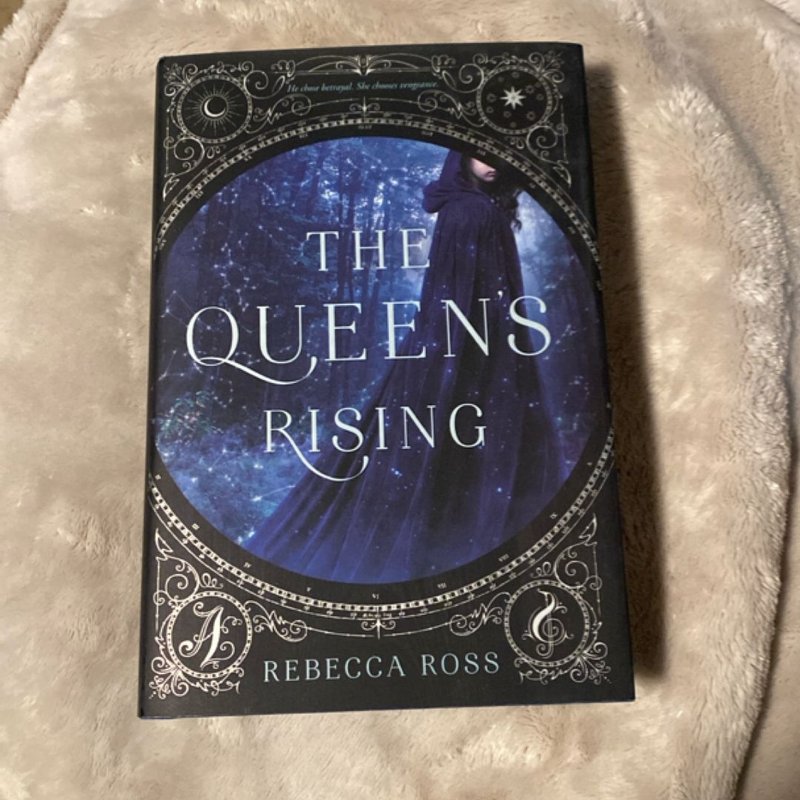 The Queen's Rising by Rebecca Ross, Hardcover | Pangobooks