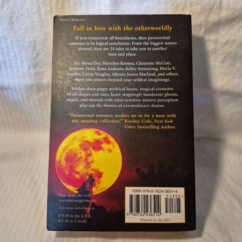 The Mammoth Book of Paranormal Romance
