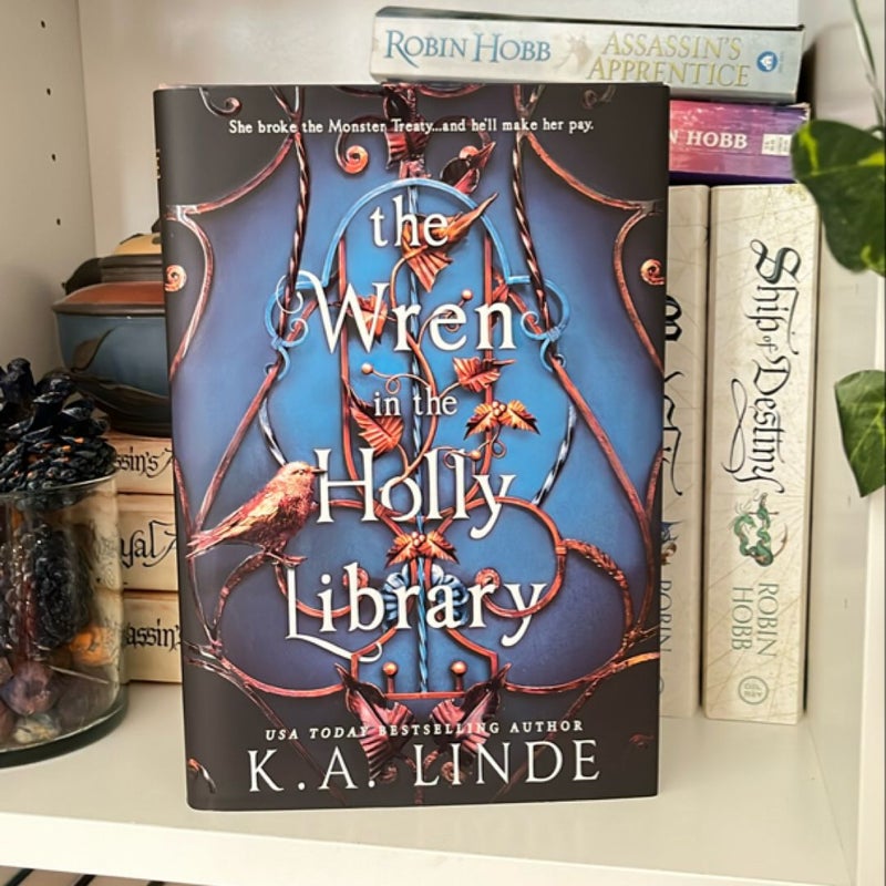 The Wren in the Holly Library (Deluxe Limited Edition)