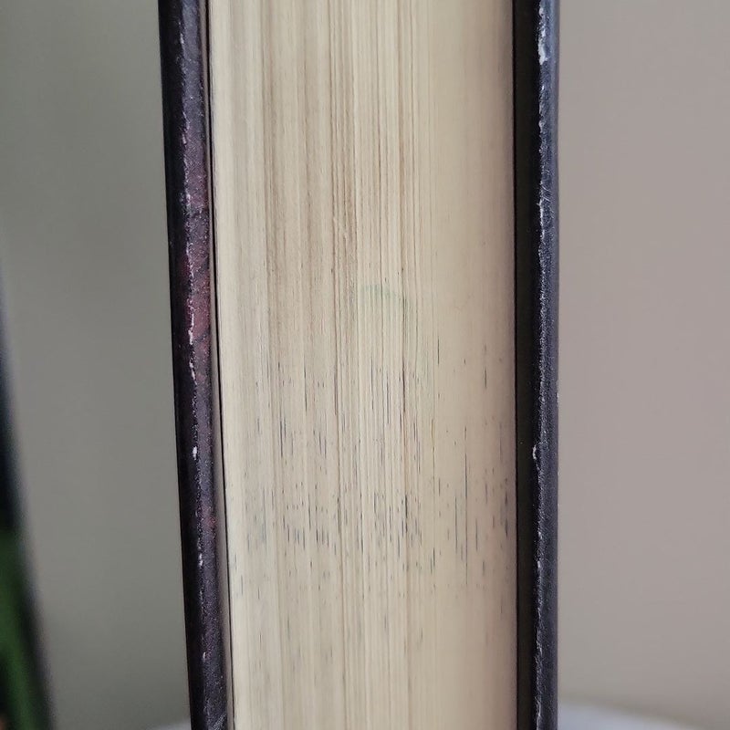 A Court of Thorns and Roses | 1st/1st HARDCOVER