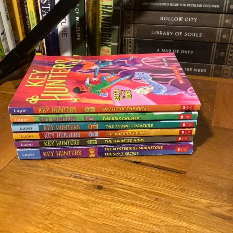 Key Hunters full series (Books 1-7)