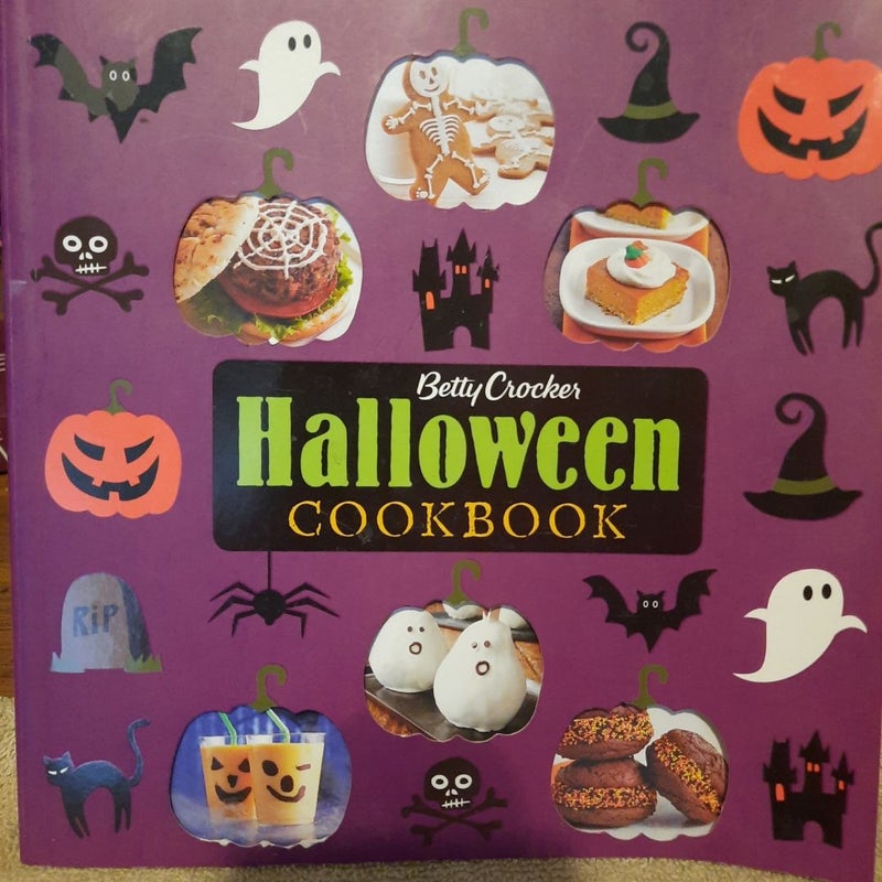 Betty Crocker Halloween Cookbook