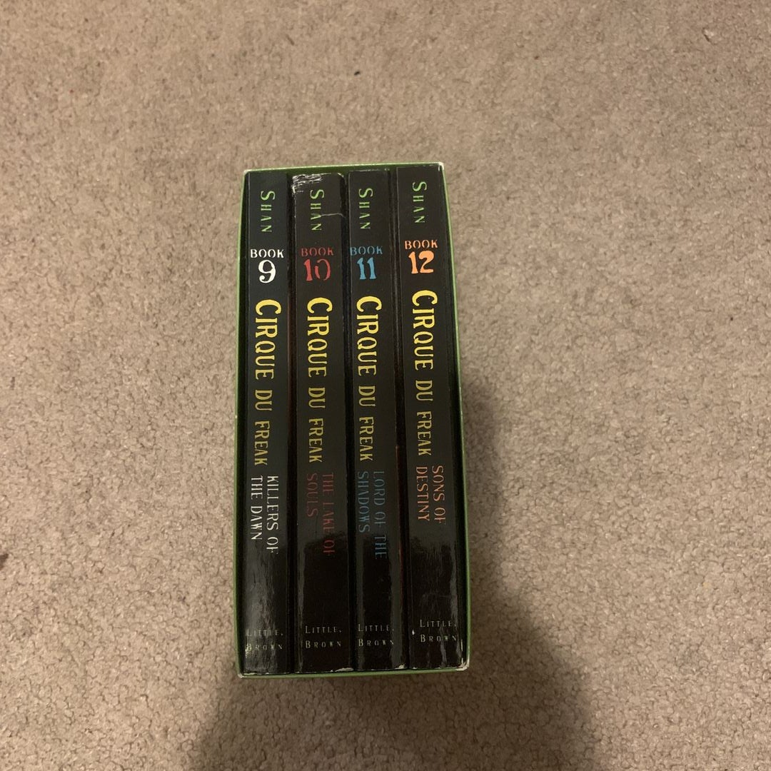 Cirque du Freak Boxed Set 3