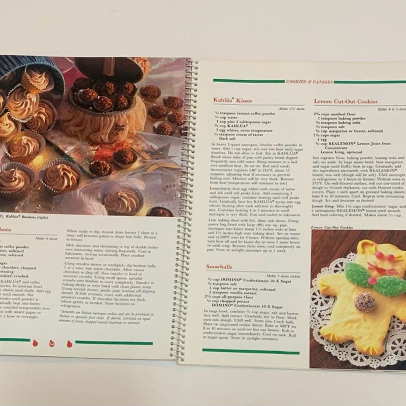 New Treasury of Christmas Recipes 1990 & Hersey’s Light & Luscious 1994 (2) Books Total