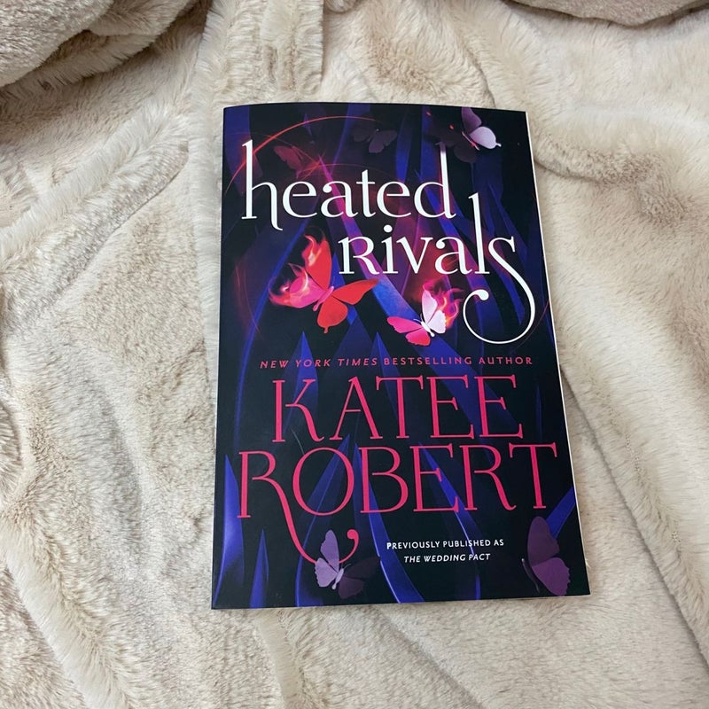 Heated Rivals (previously Published As the Wedding Pact)