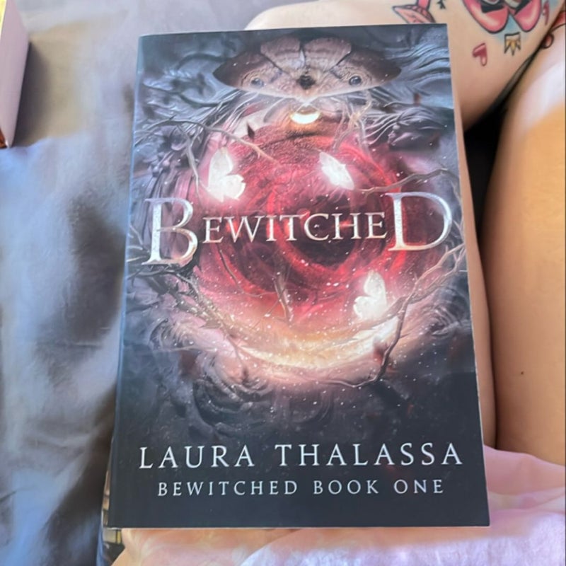 Bewitched by Laura Thalassa, Paperback | Pangobooks