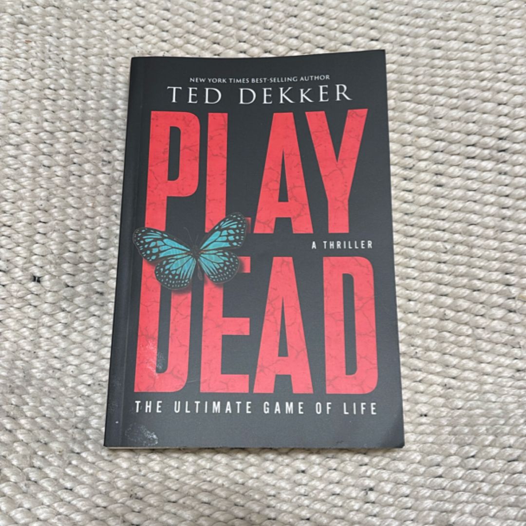 Play Dead (Paperback)