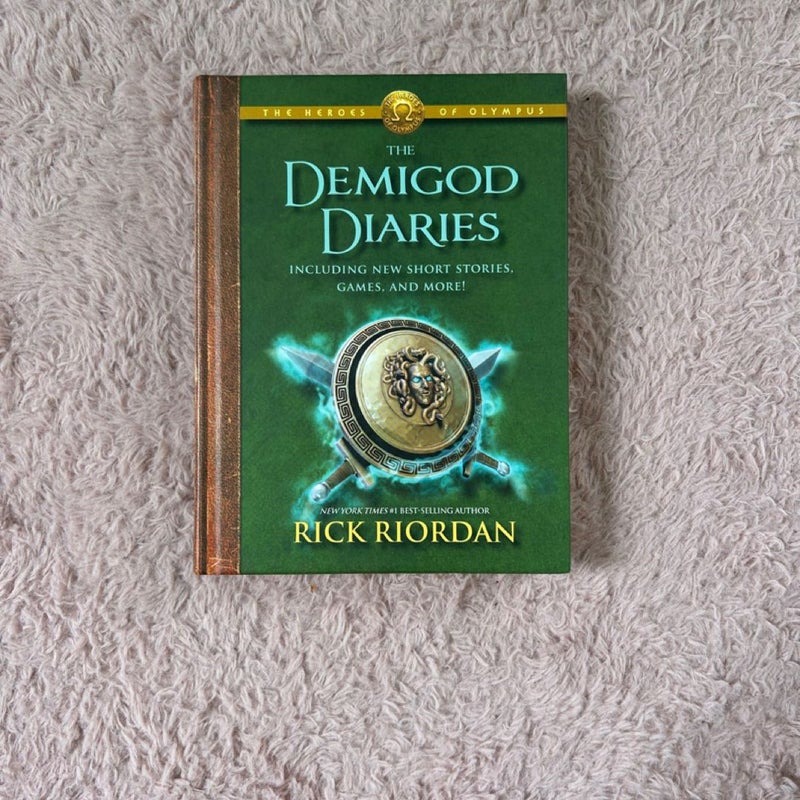 The Heroes of Olympus the Demigod Diaries (the Heroes of Olympus, Book 2)