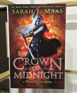 Crown of Midnight- Brand New Paperback 
