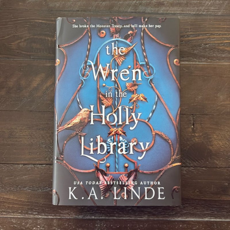 The Wren in the Holly Library (Deluxe Limited Edition)