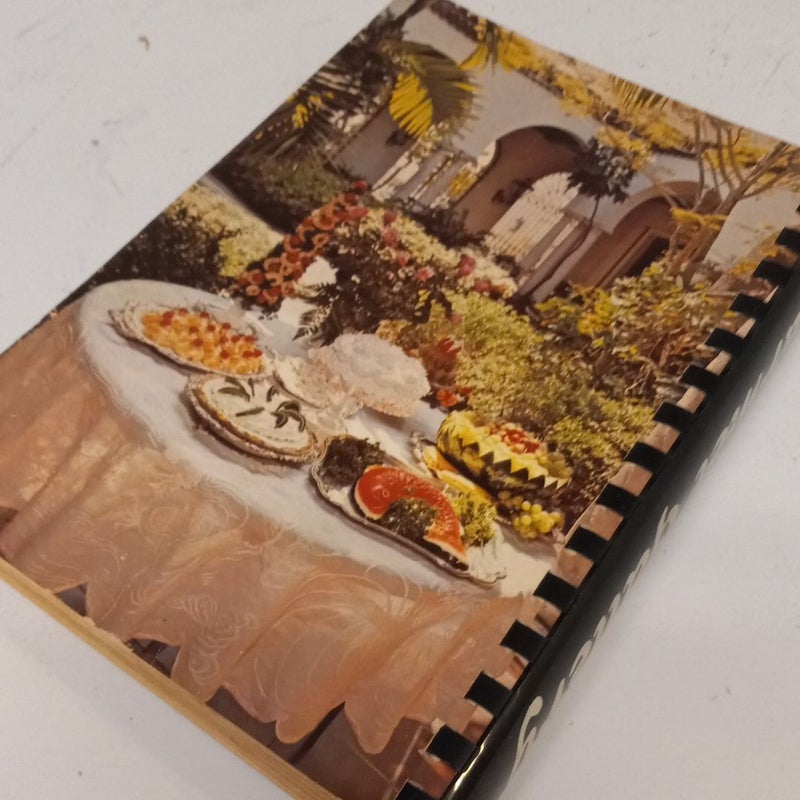 Gourmet  Gallery  Cookbook 