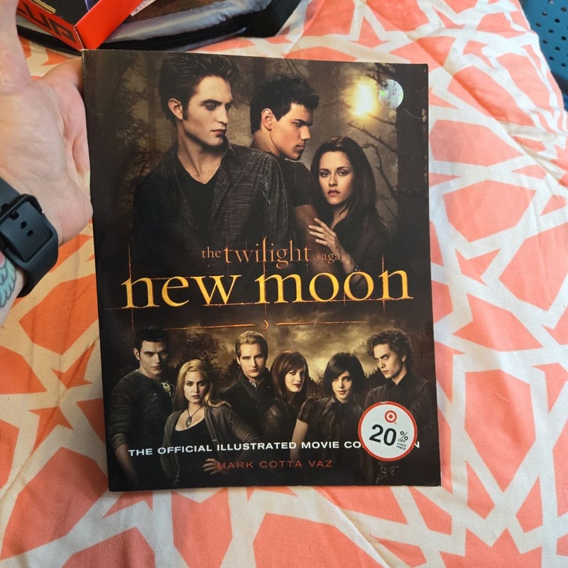 New Moon: the Official Illustrated Movie Companion