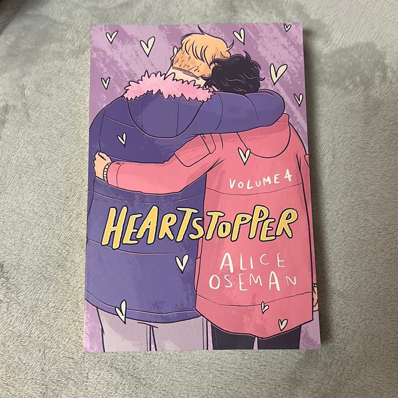 Heartstopper: Volume 4: a Graphic Novel