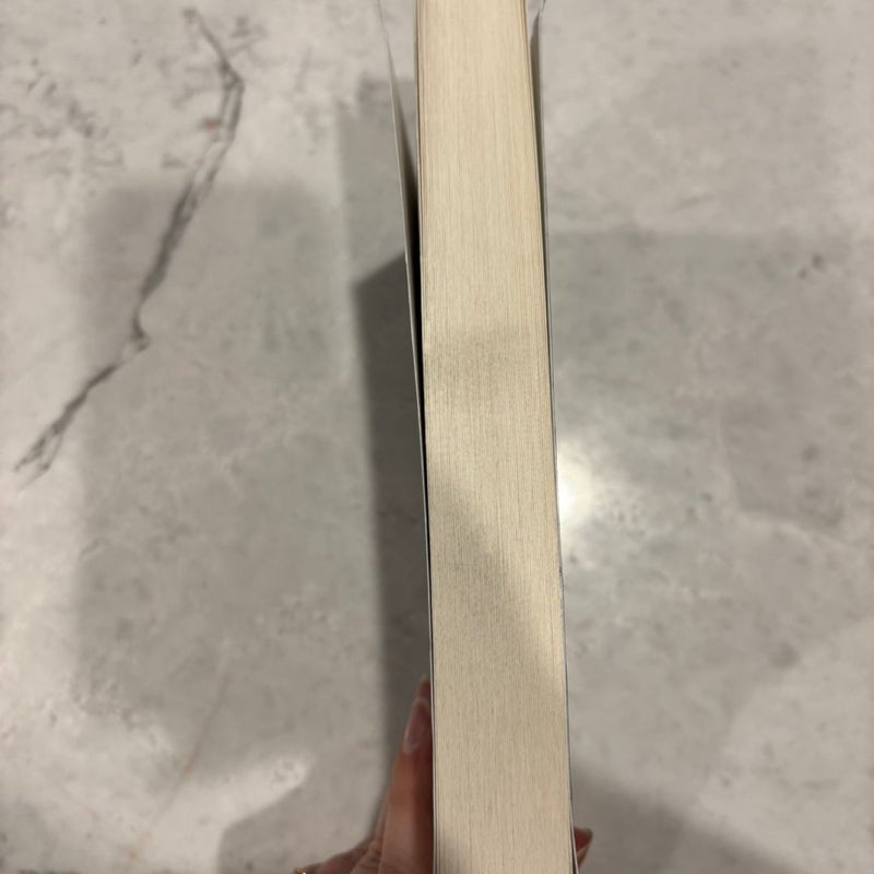 Leathal Beauty: Special Edition Discreet Paperback