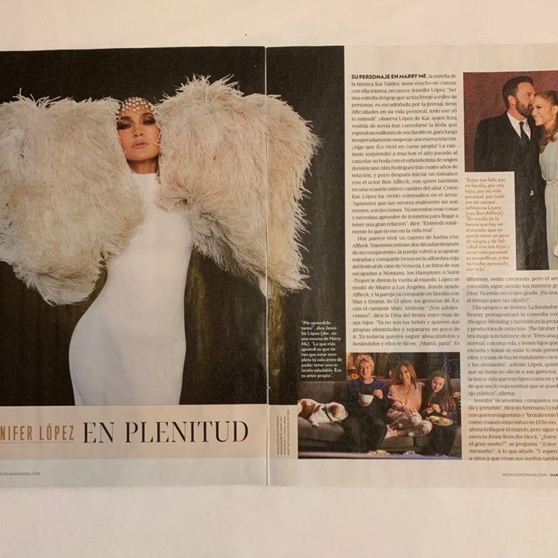 Jennifer Lopez & Maluma Pareja de Lujo (6) Page Magazine Article 