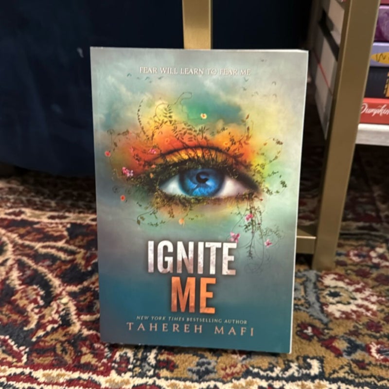 Shatter Me Series 6-Book Box Set