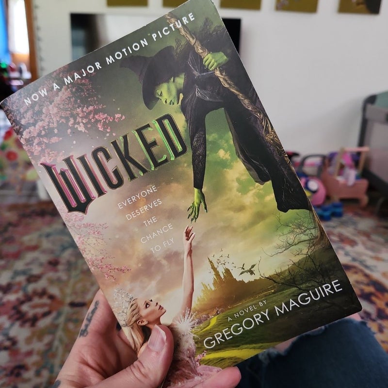 Wicked [Movie Tie-In]