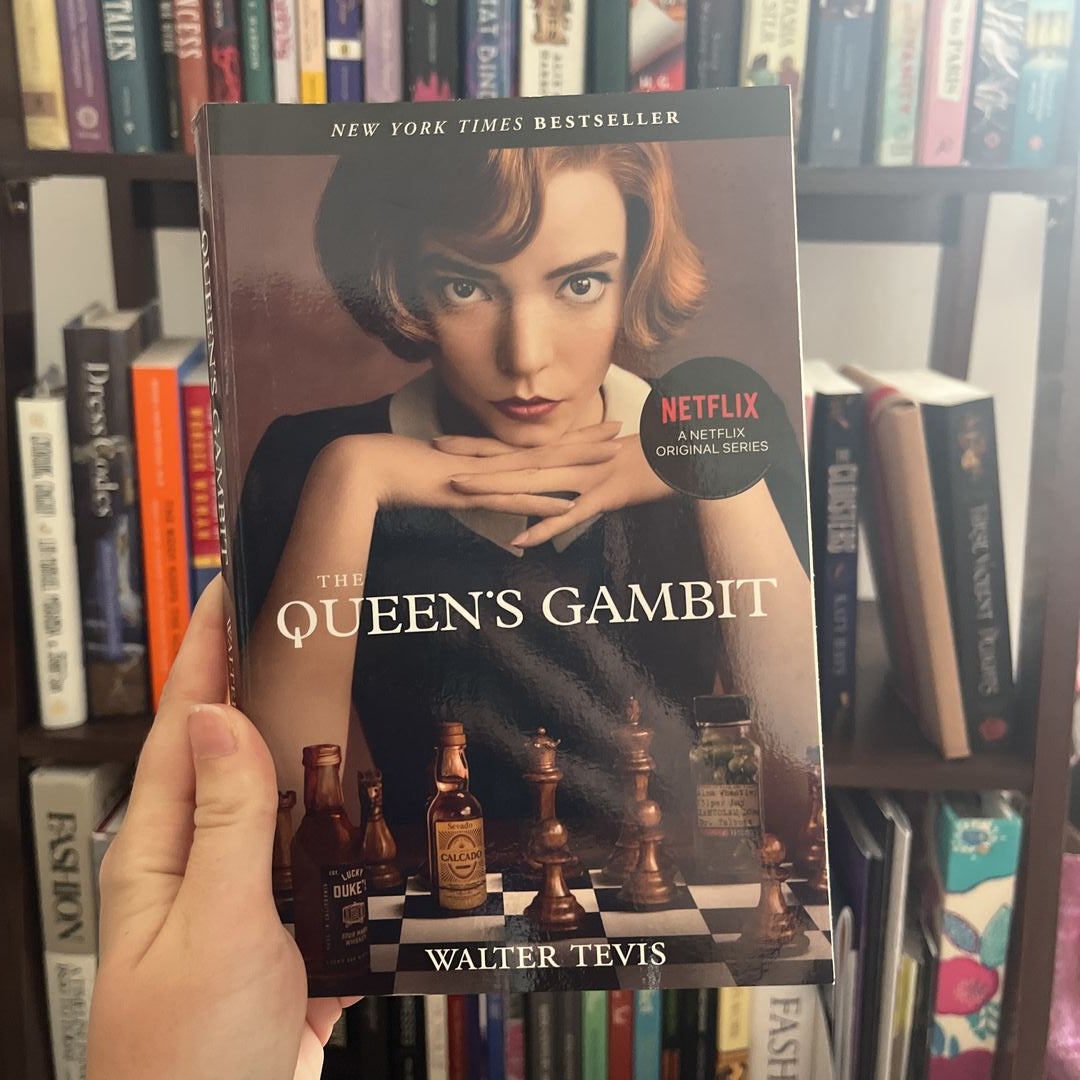 The Queen's Gambit (Television Tie-in) by Walter Tevis: 9780593314654