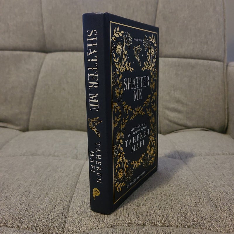 Shatter Me (Waterstones Special Edition)