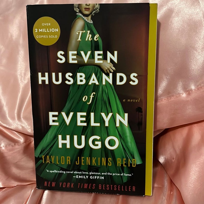 The Seven Husbands of Evelyn Hugo