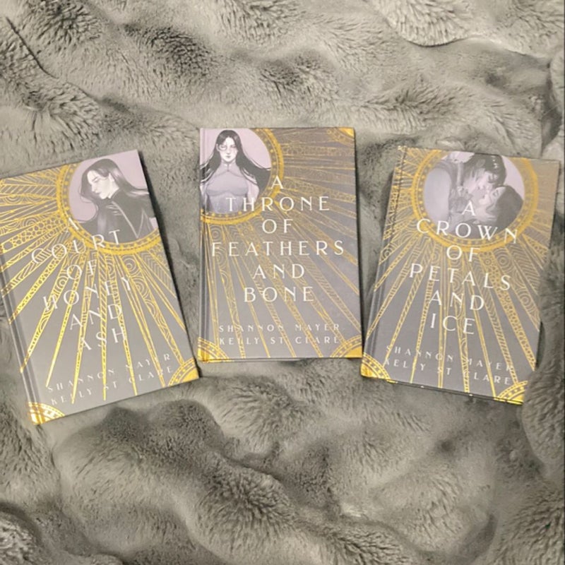 A Court of Honey and Ash (HONEY AND ICE SPECIAL EDITIONS 1-3)