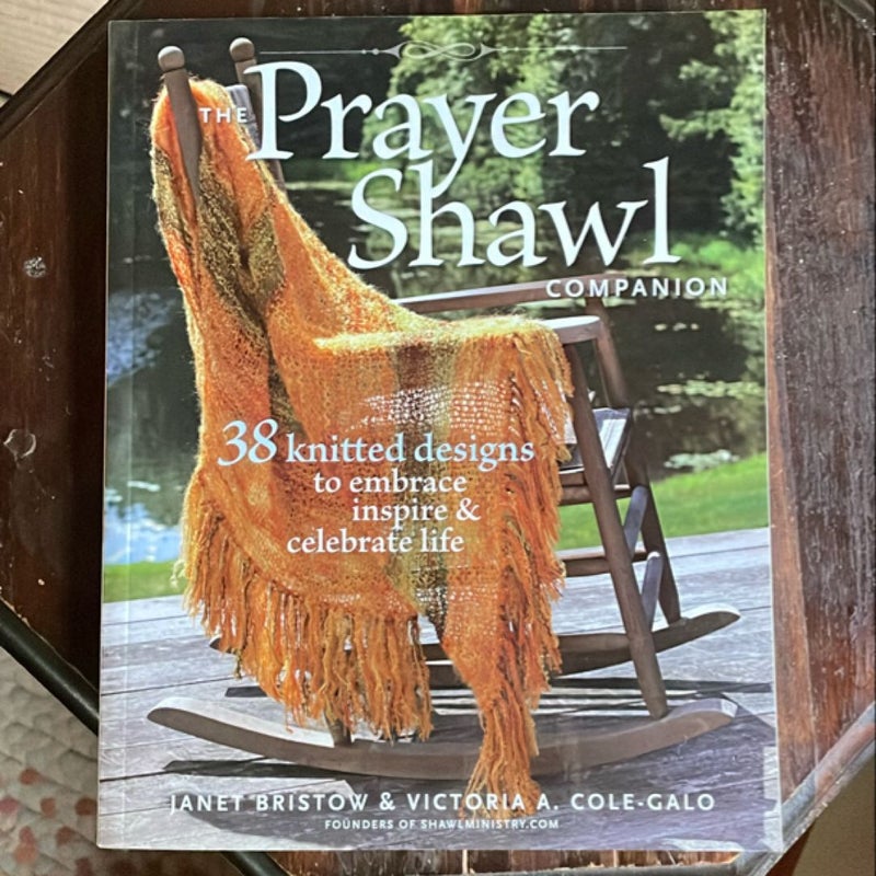 The Prayer Shawl Companion