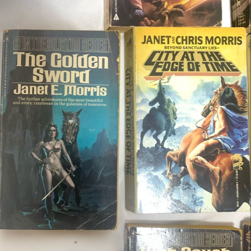 Bundle of 10 vintage books by Janet Morris, fantasy novels books. City at the edge of time, Heroes Hell ect. 