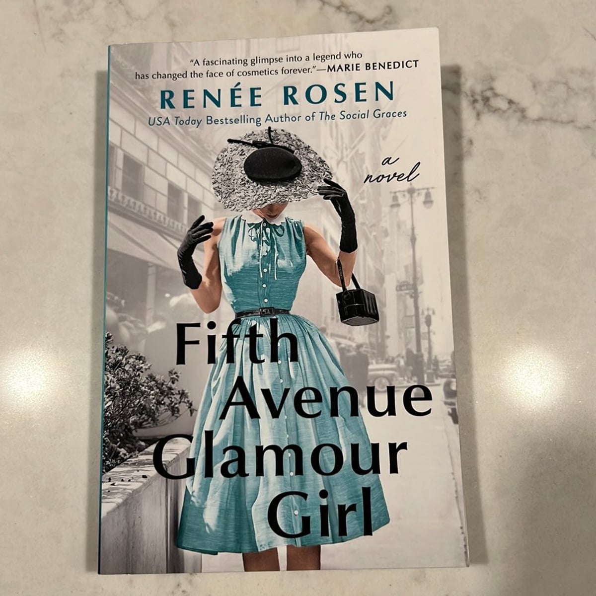 Fifth Avenue Glamour Girl by Renée Rosen