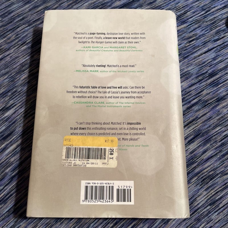 Matched by Ally Condie, Hardcover Pangobooks