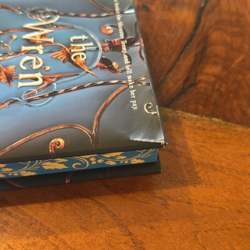 The Wren in the Holly Library (Deluxe Limited Edition)