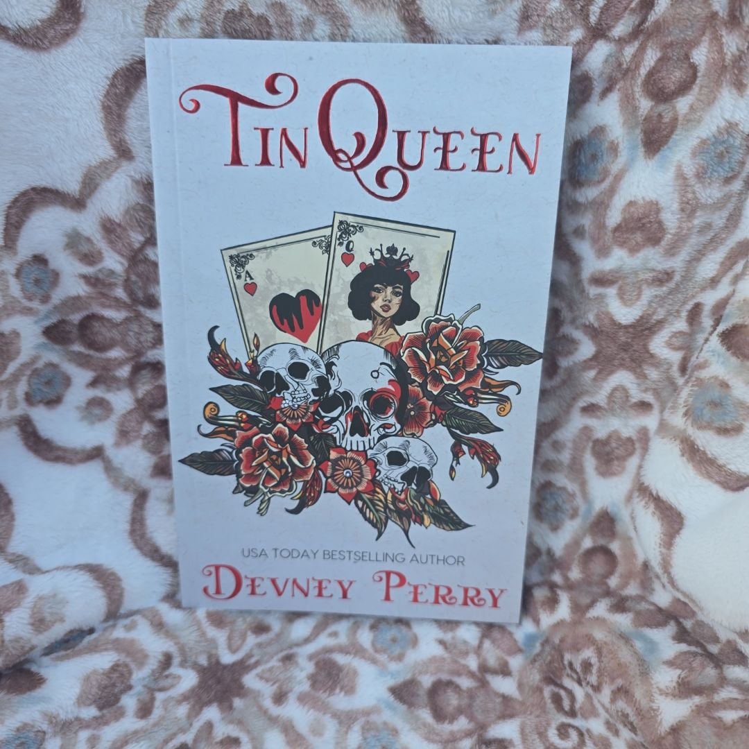 Tin Queen SIGNED SPECIAL EDITION by Devney Perry, Paperback | Pangobooks