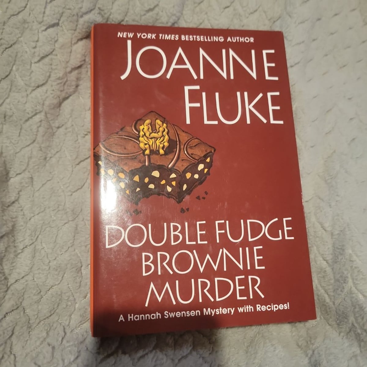 Double Fudge Brownie Murder by Joanne Fluke