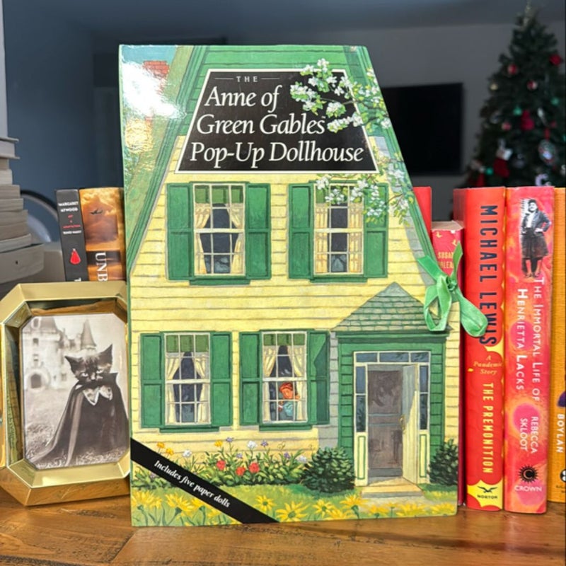 The Anne of Green Gables Pop-Up Dollhouse - NO DOLLS