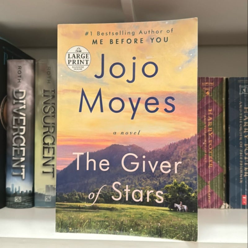 The Giver of Stars (large print edition) 