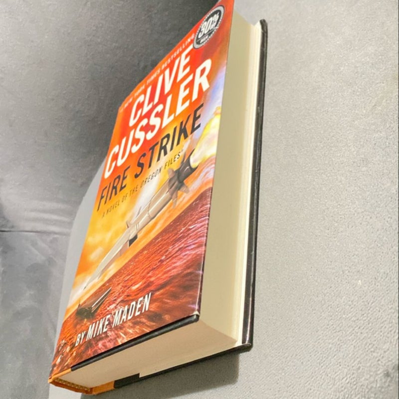 Clive Cussler Fire Strike