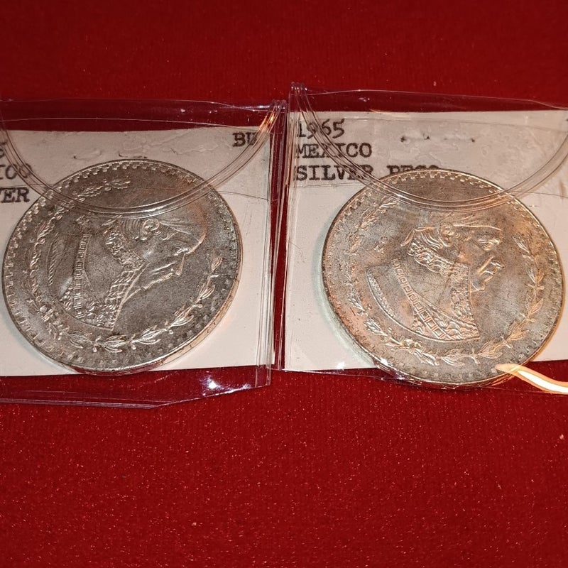 1965 Silver one peso coin BU